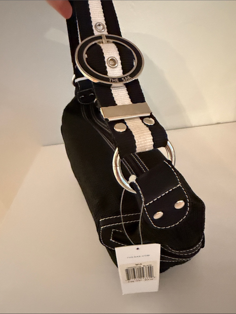 Y2K Vintage The Sak Mia Black Shoulder Bag with Black-and-White Strap - Picture 8 of 8